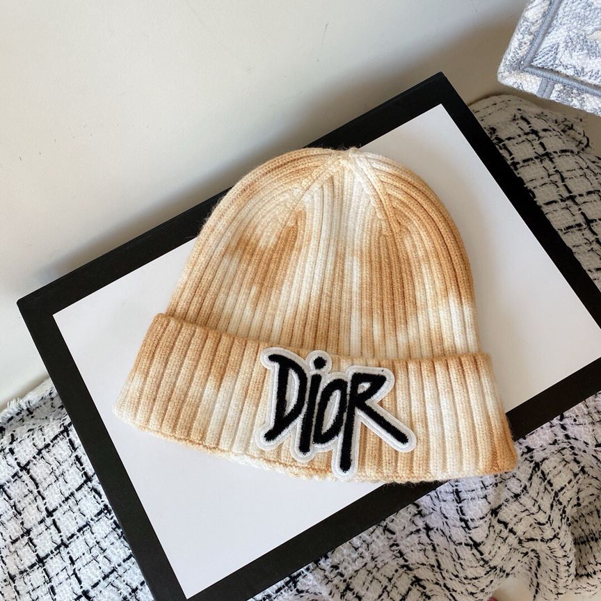 Dior迪奥新品兔绒毛线针织帽