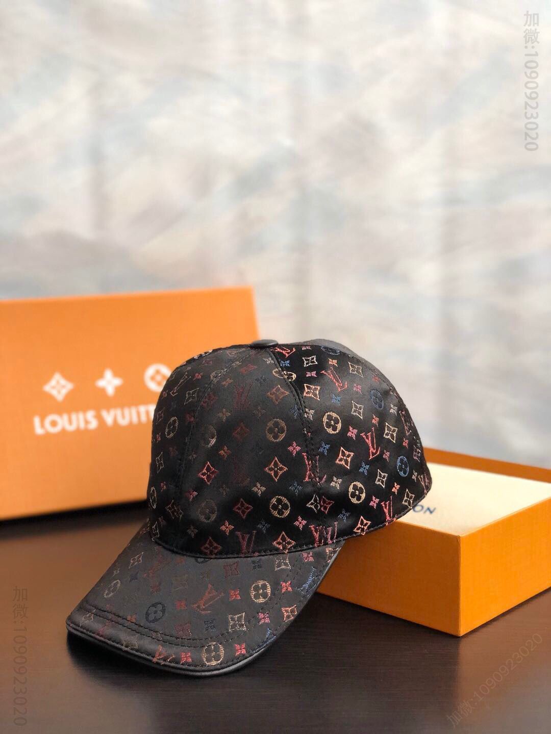 LV路易威登新款原版丝印绸缎面料+头层牛皮原单棒球帽
