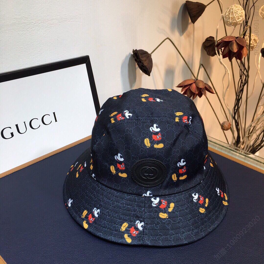 Gucci X Disney 系列米奇元素童趣渔夫帽