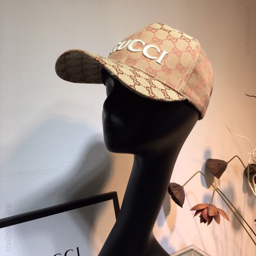 GUCCI古驰经典GG刺绣男女同款棒球帽