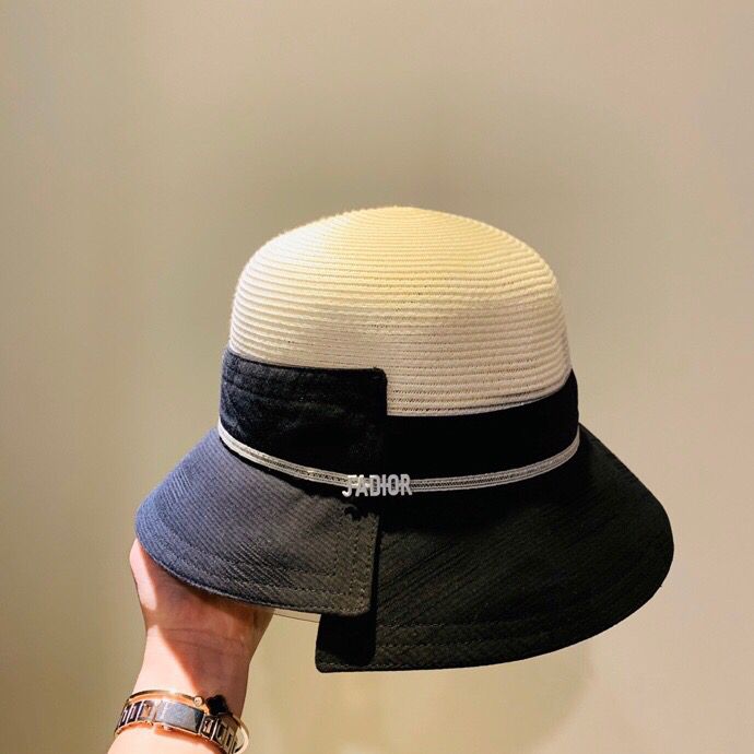 奢品迪奥女士帽子 奢品迪奥帽子 Dior迪奥春夏款冰丝拼接不规则帽檐遮阳礼帽 迪奥女士帽子 