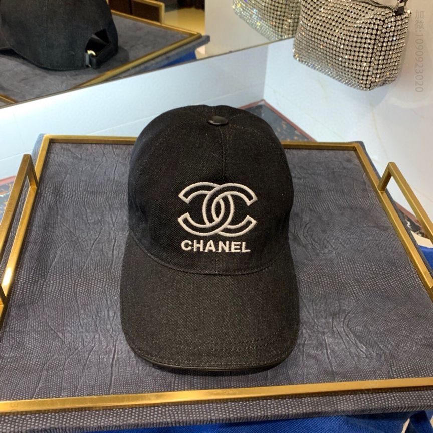 CHANEL香奈儿原版帆布料+头层牛皮经典双C 刺绣logo鸭舌帽