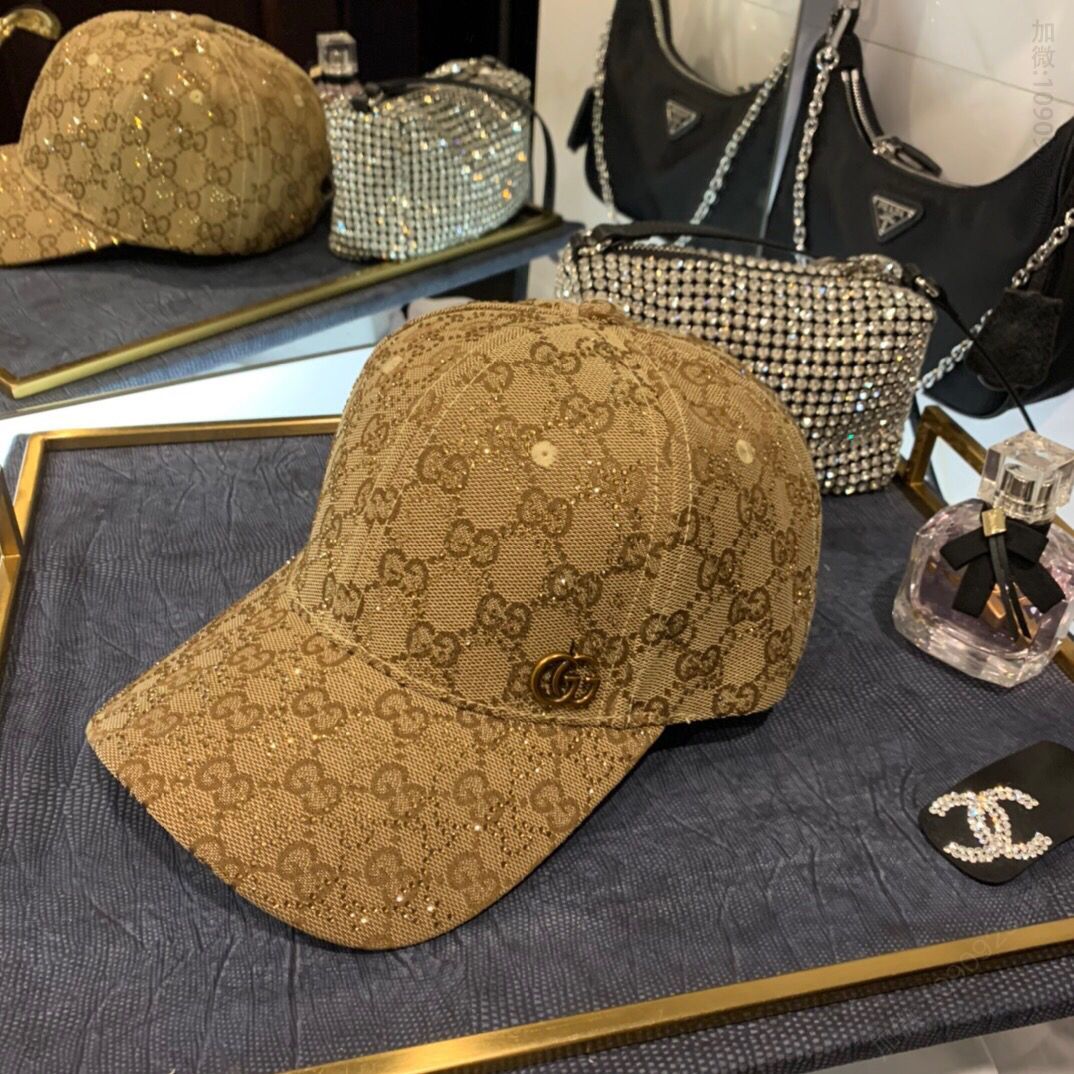 GUCCI古奇2023新款烫钻老花logo棒球帽