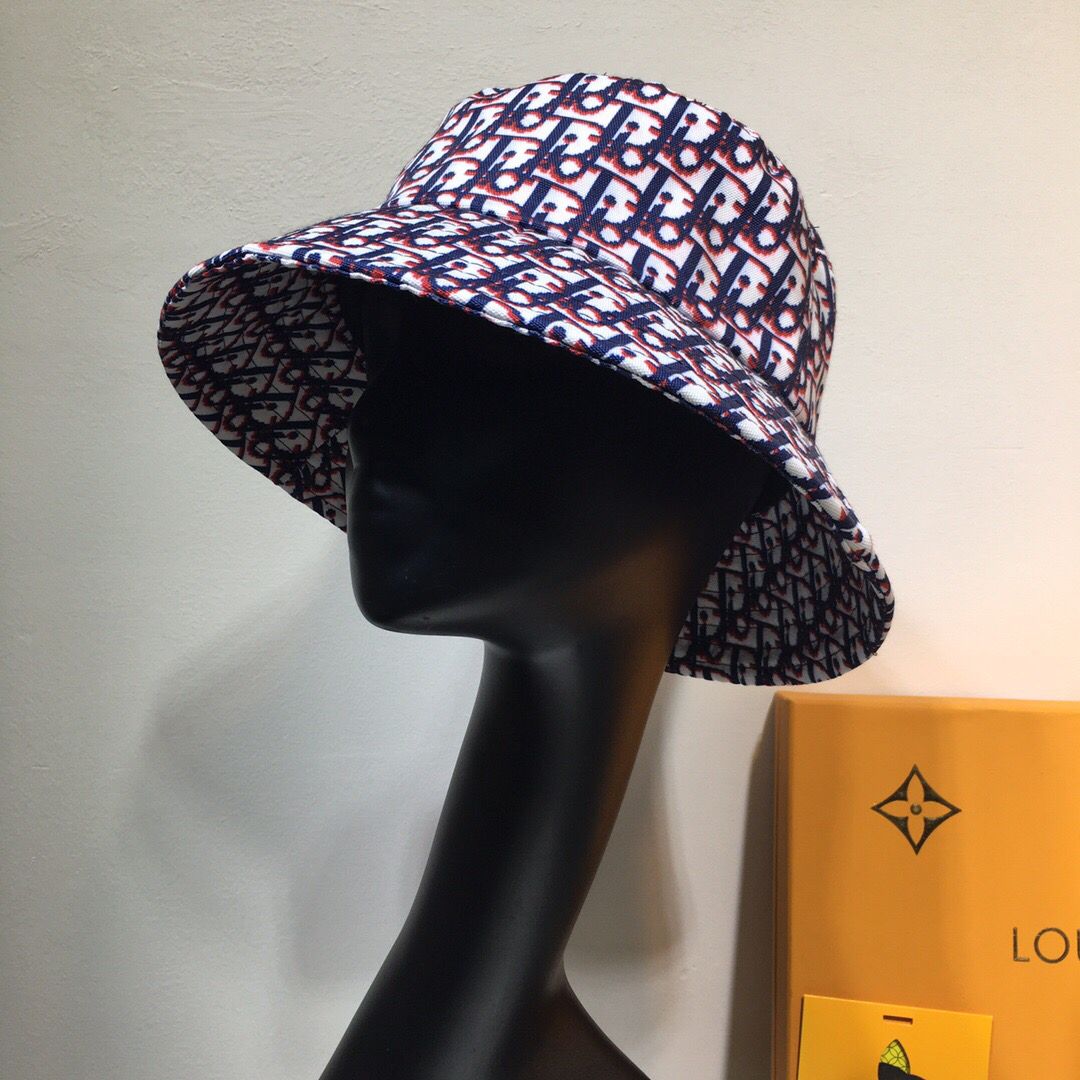 Dior迪奥新款新色彩绘老花渔夫帽