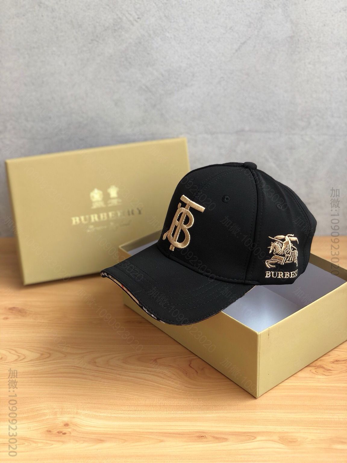 博柏利Burberry经典新款BT男女通用棒球帽鸭舌帽