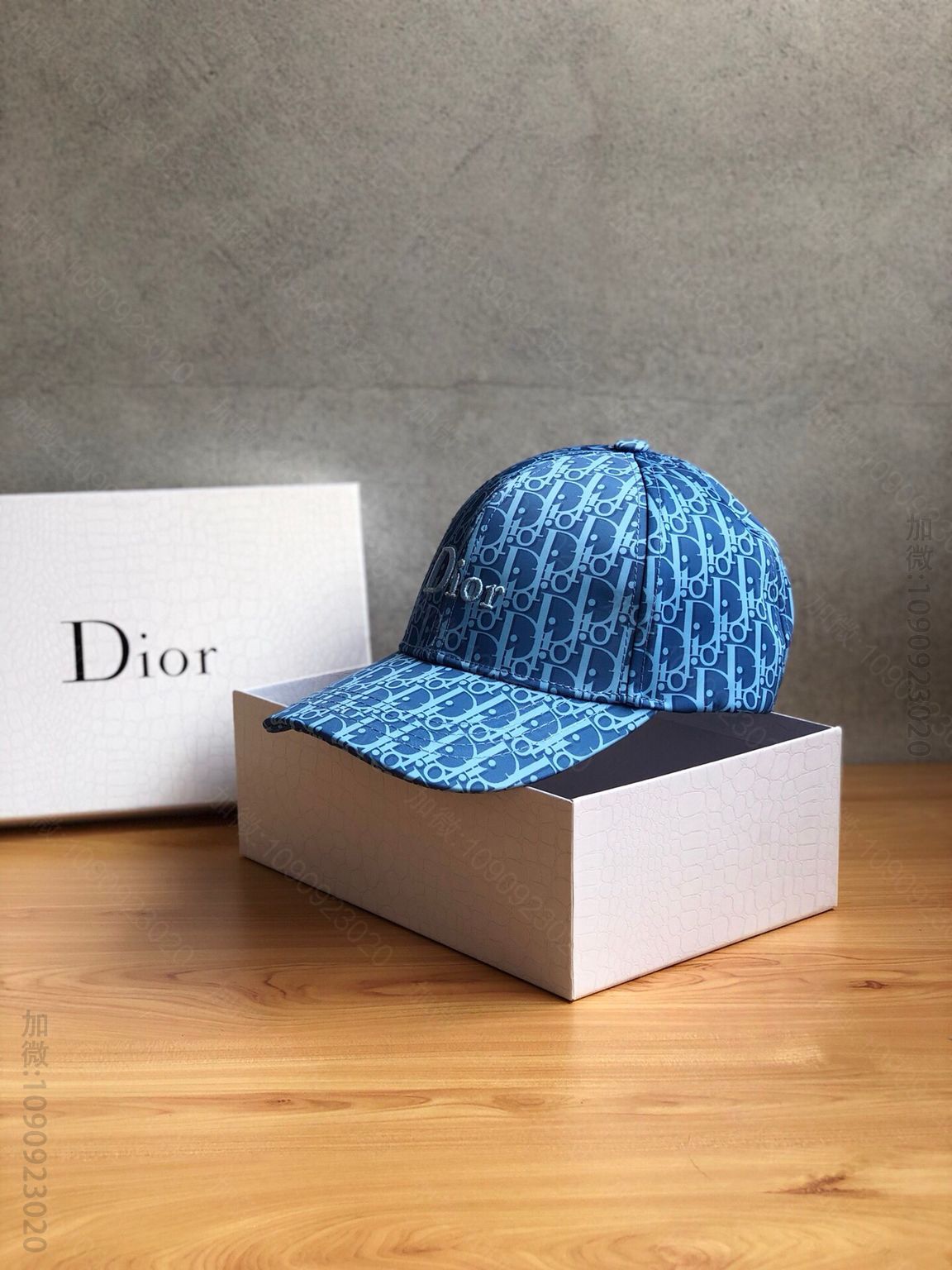 Dior迪奥满印迪奥logo棒球帽鸭舌帽