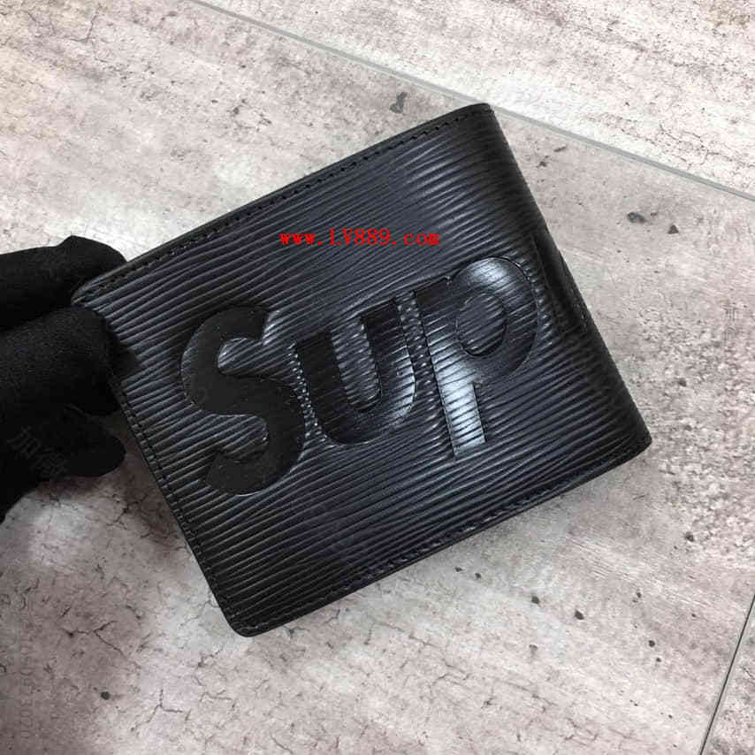 lv supreme 联名 特别合作系列 黑色水波纹丝印 短款钱包/钱夹