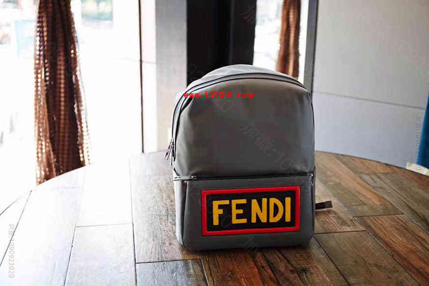 芬迪FENDI 灰色尼龙和皮革 BACKPACK 双肩背包 7VZ035 原版芬迪背包批发 