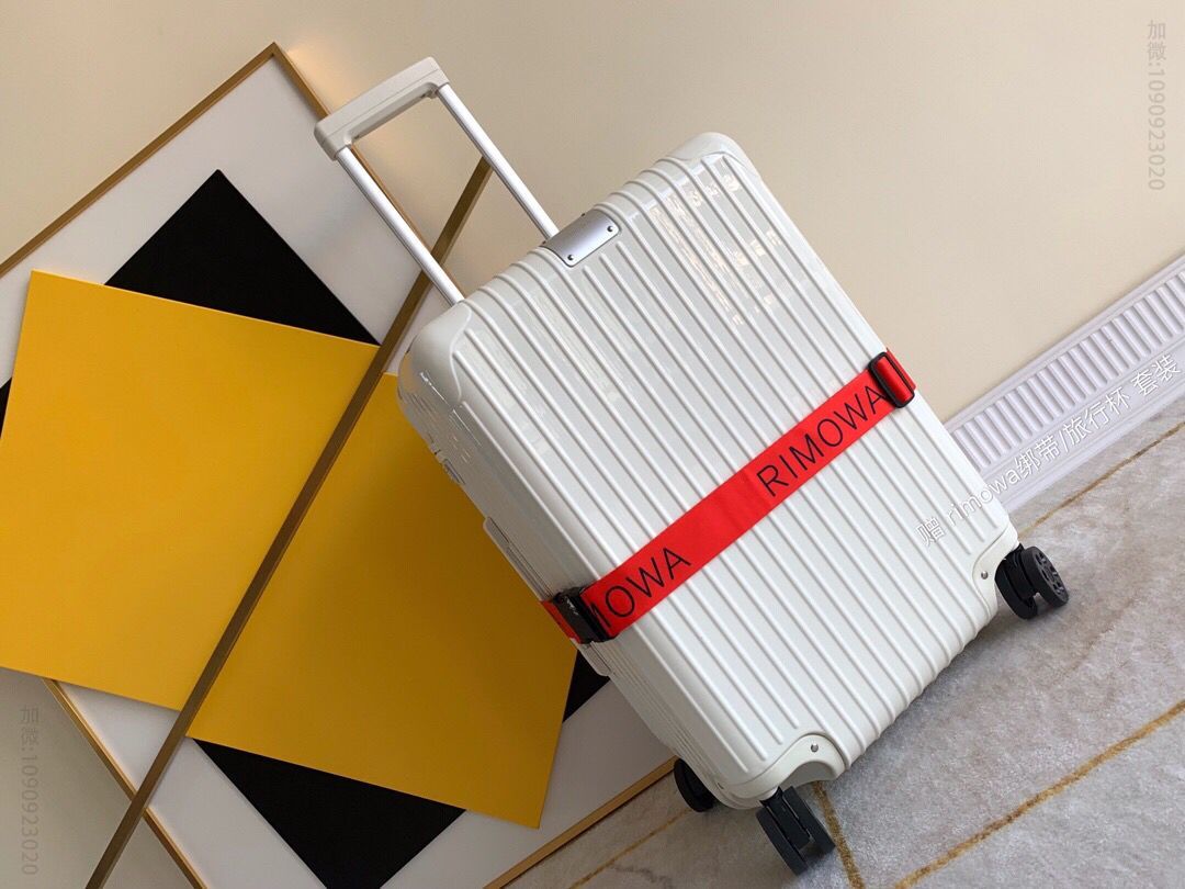 Rimowa日默瓦Essential全新色彩系列拉杆箱行李箱90080
