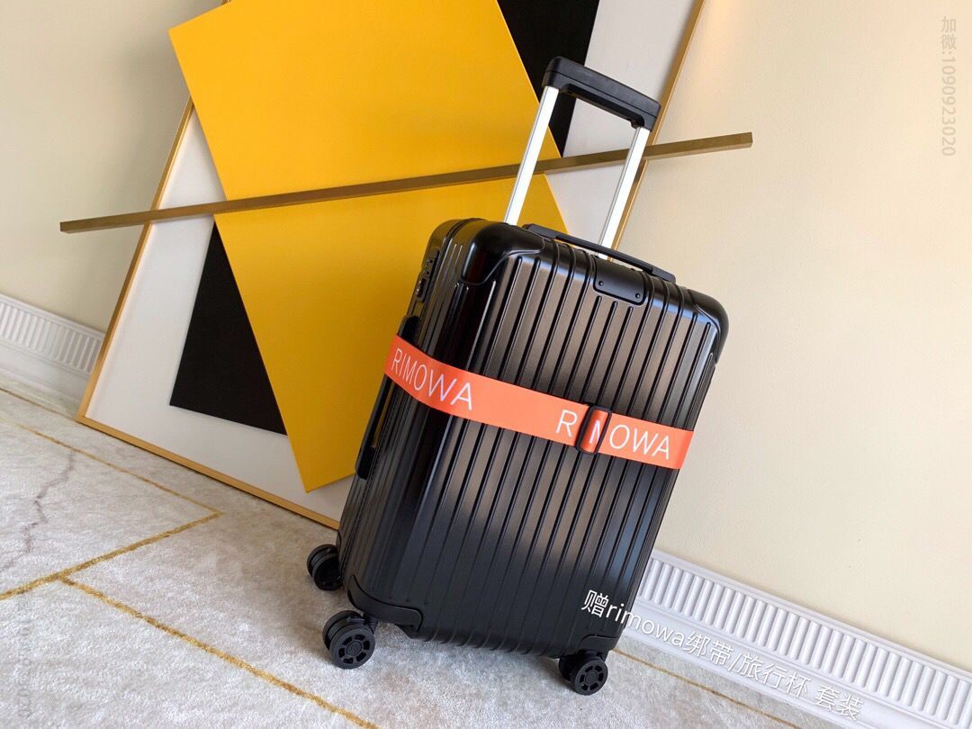 Rimowa日默瓦Essential全新色彩系列拉杆箱行李箱90080