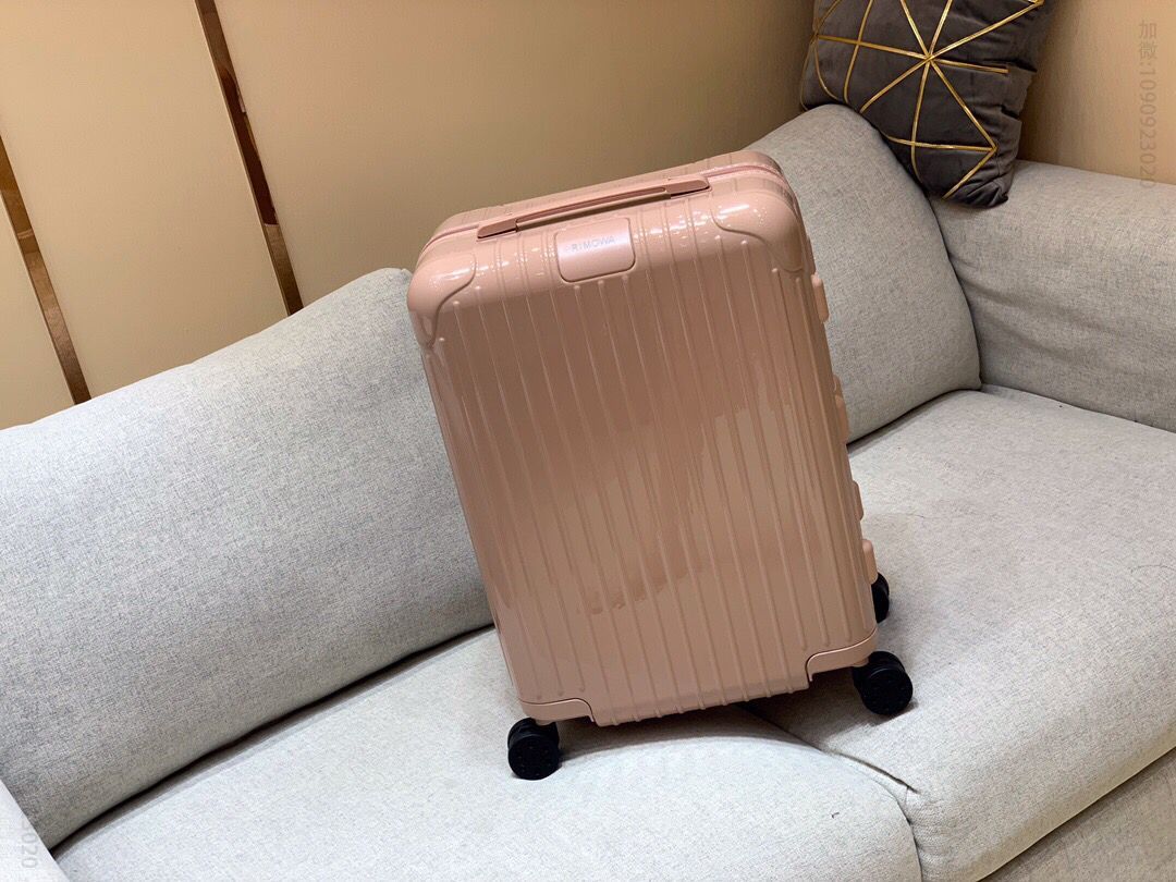 Rimowa日默瓦EssentialEssential沙漠玫瑰粉拉杆箱行李箱90080