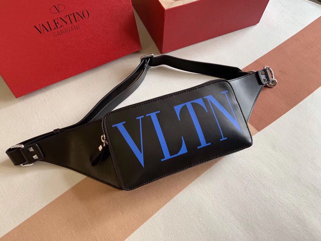 Valentino华伦天奴VLTN大logo涂鸦个性腰包0056