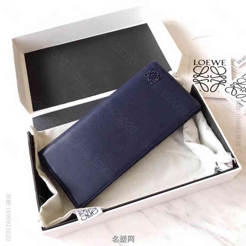 LOEWE罗意威2023新款饰以金属Logo长款拼色西装夹L0286蓝色