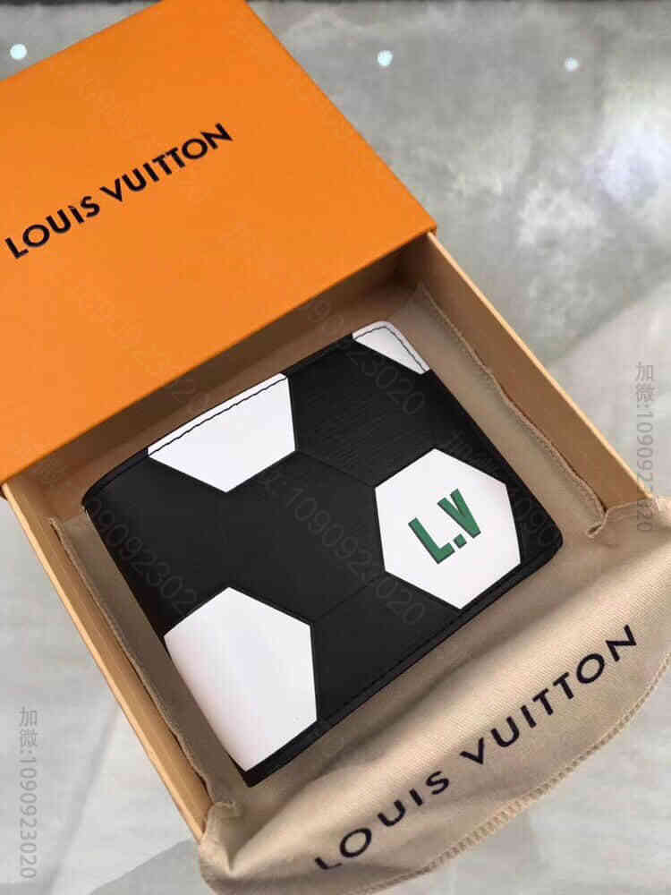 LV/路易威登 18ss新款 世界杯足球图案Slender钱夹M63293