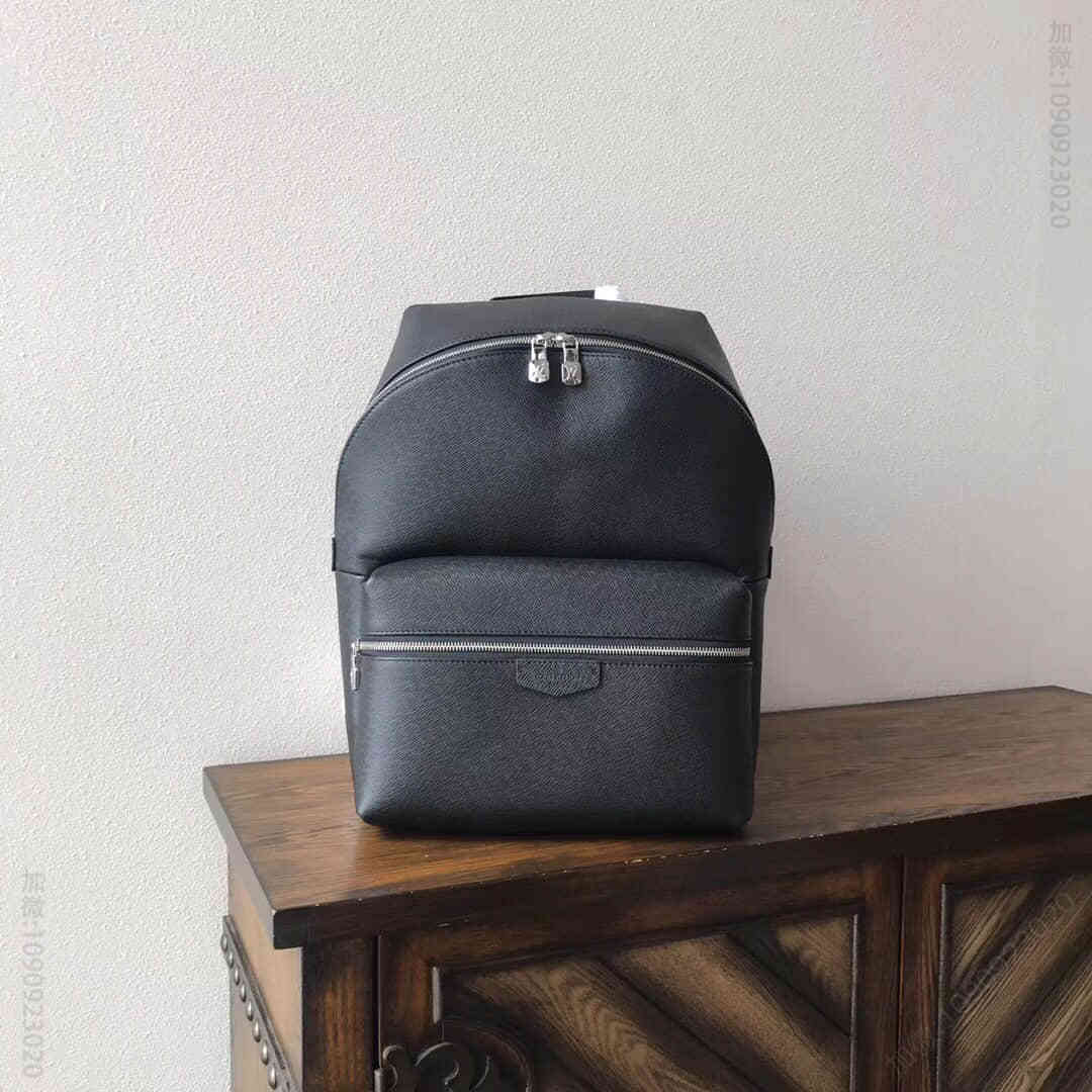 LV/路易威登 Taiga牛皮 Apollo 双肩包 M33450