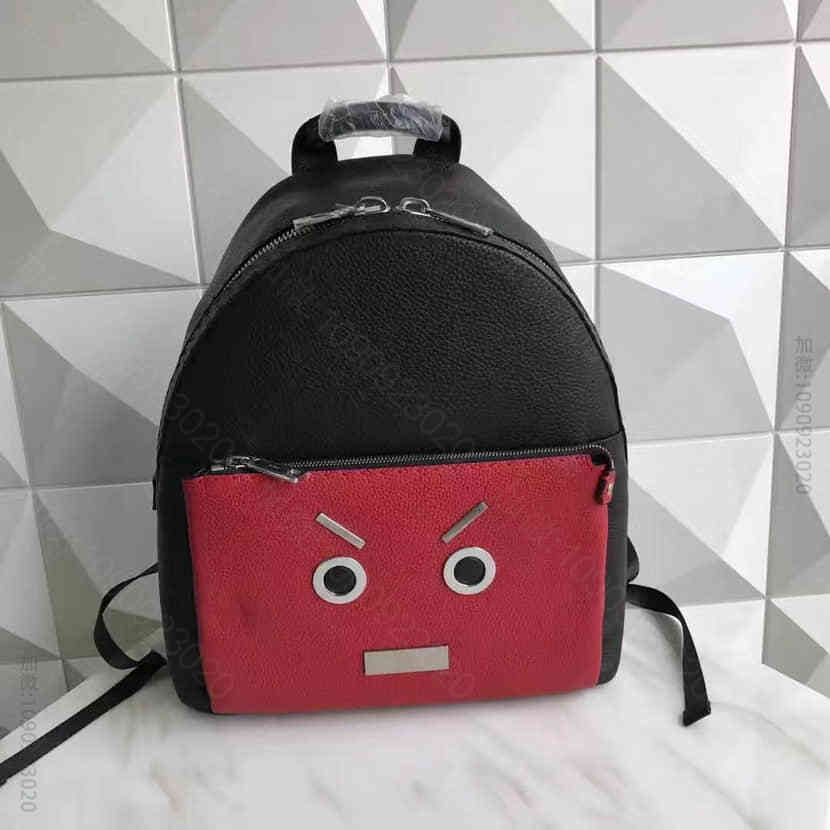 香港官网同款 FENEI BACKPACK罗马皮革SELLERIA背包 奢品芬迪背包货源 