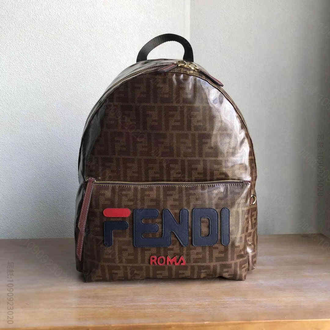 芬迪FendiManialogo背包
