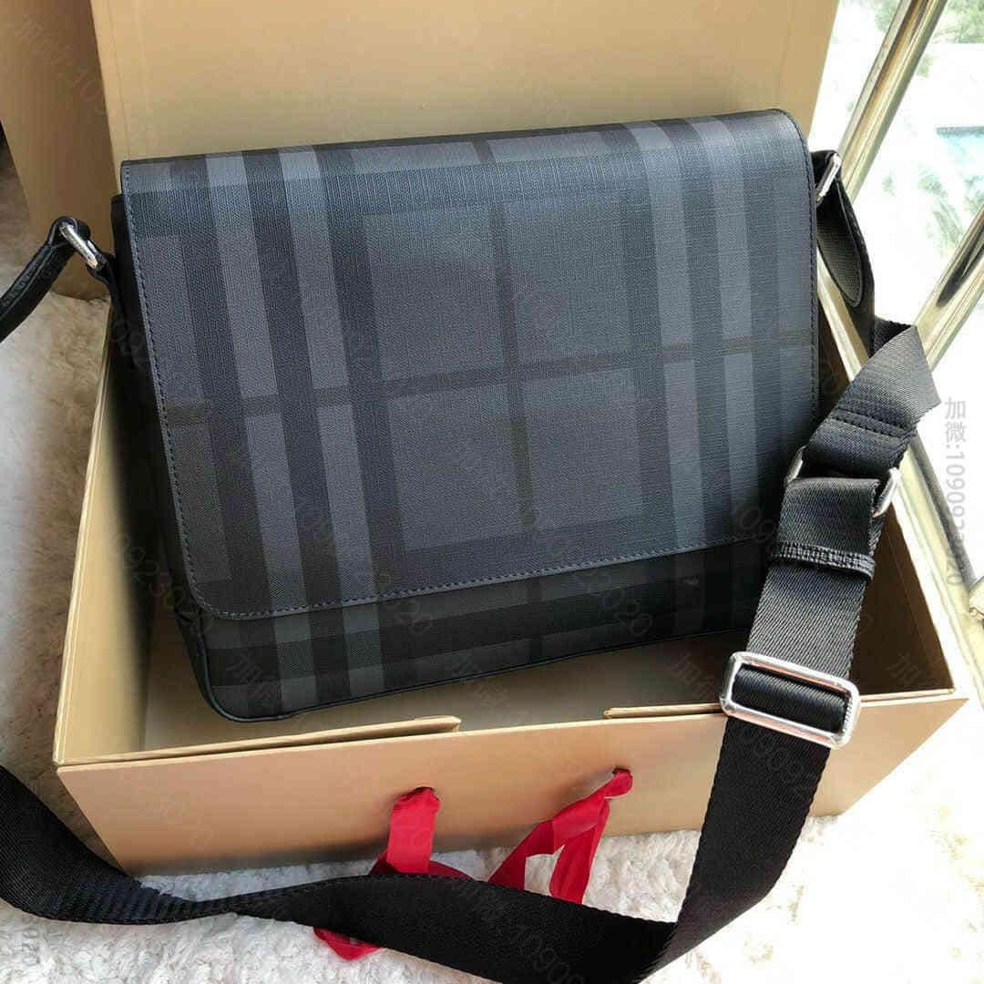 博柏利/Burberry 【炭灰】B家London 格纹信使包