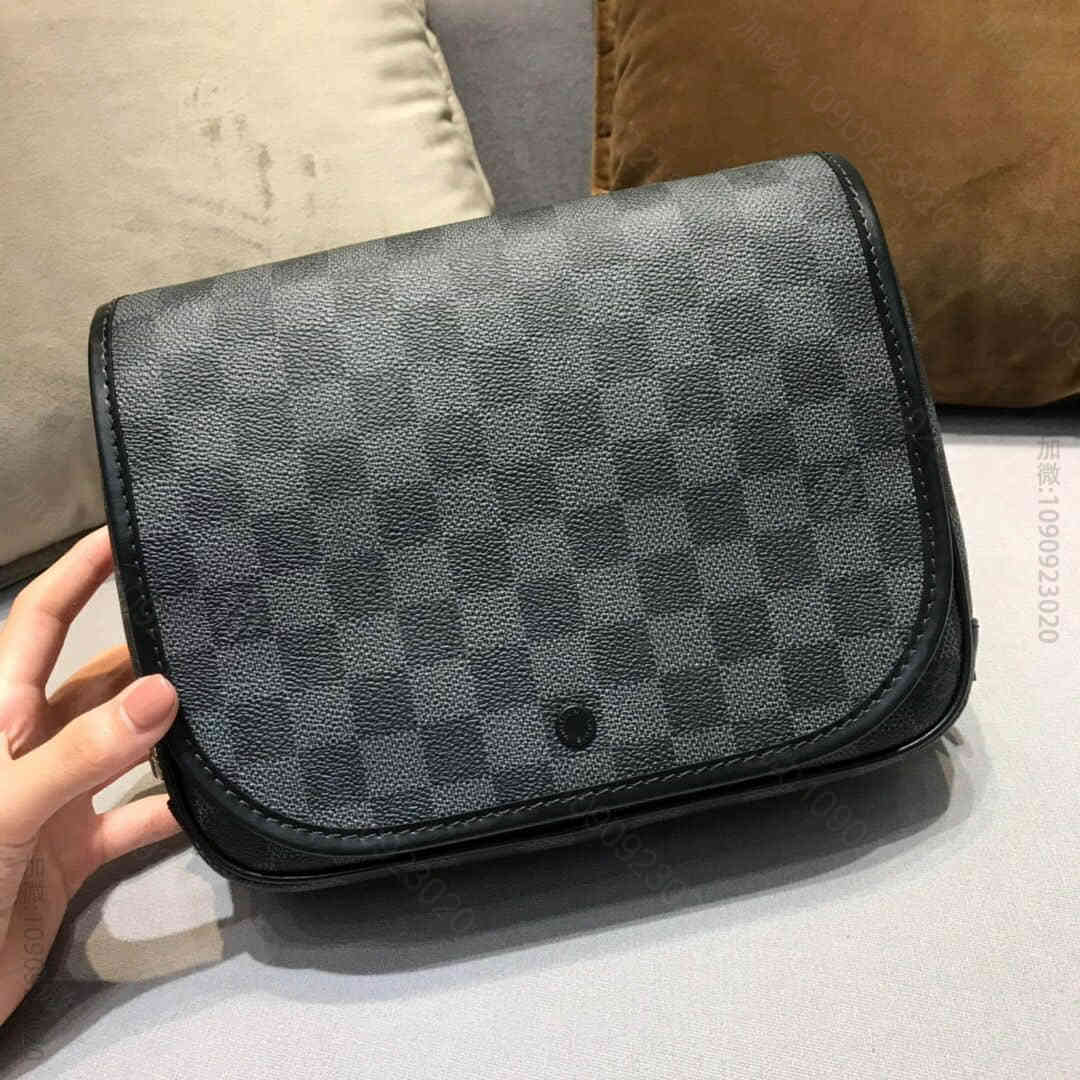 LV/路易威登 男士洗漱包