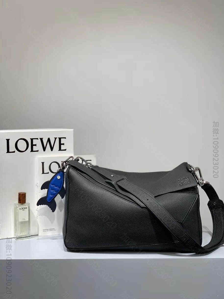 LOEWE罗意威Puzzle几何包38cm特大号无手柄