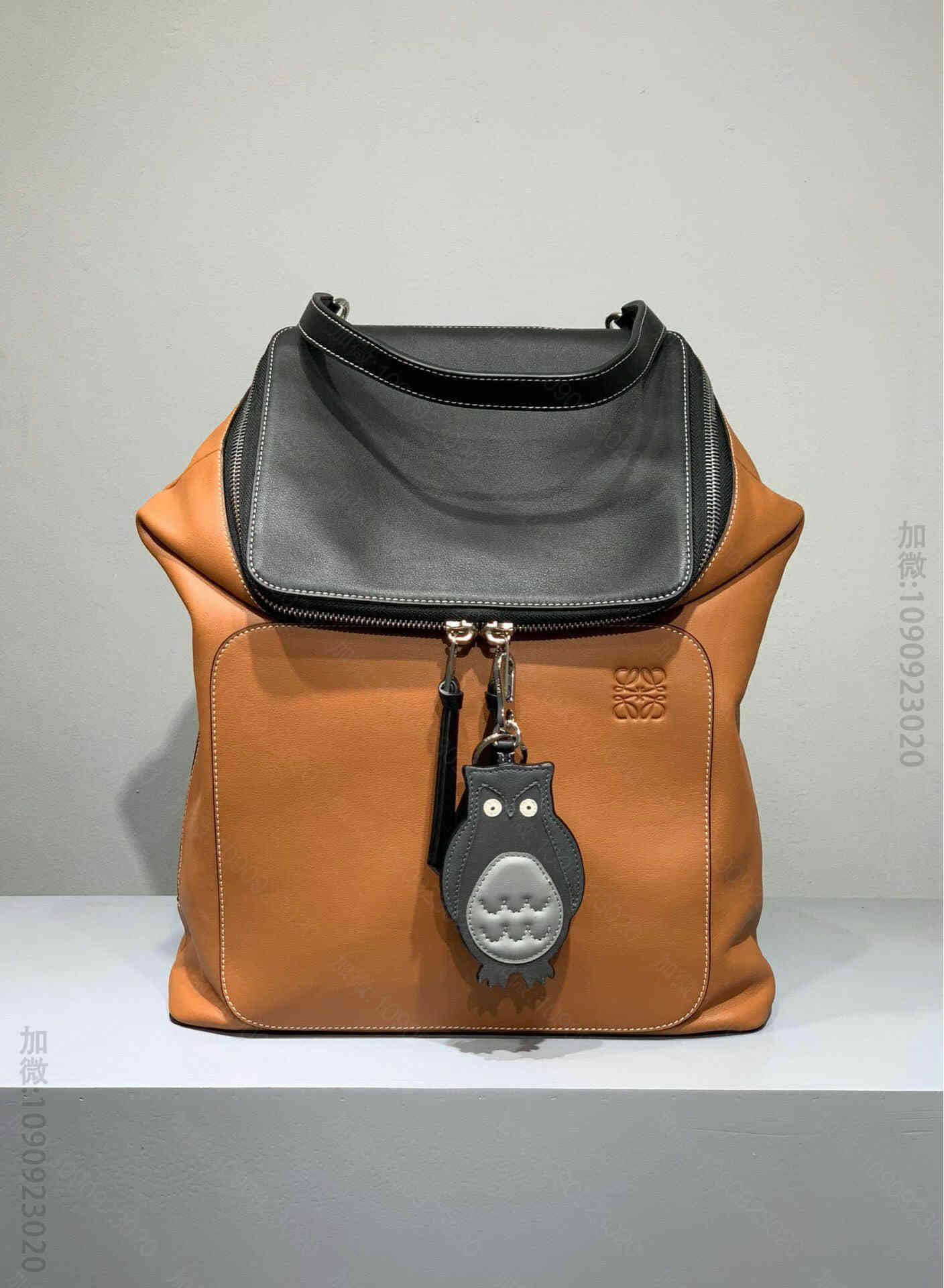Loewe罗意威Goya系列双肩书包