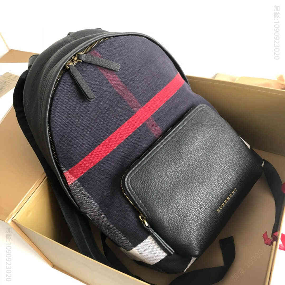 Burberry巴宝莉Canvas格纹双肩包