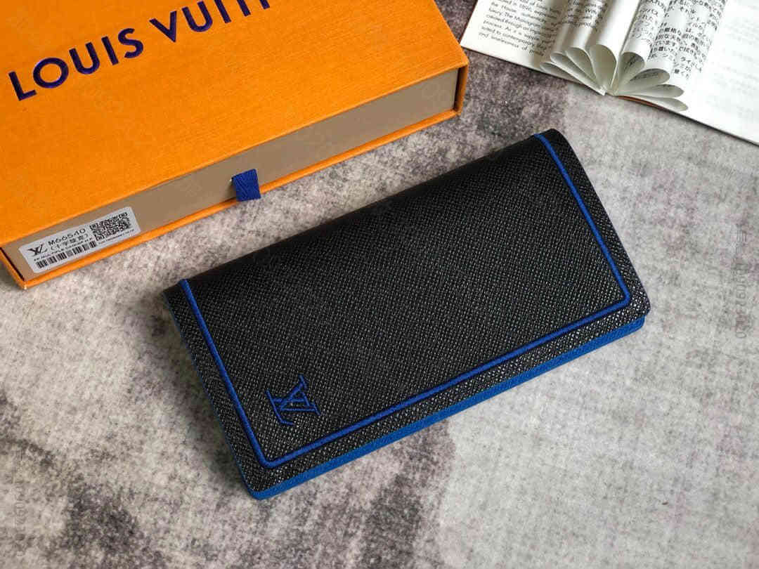 LV M66540 十字纹绣边蓝色长款对折西装夹