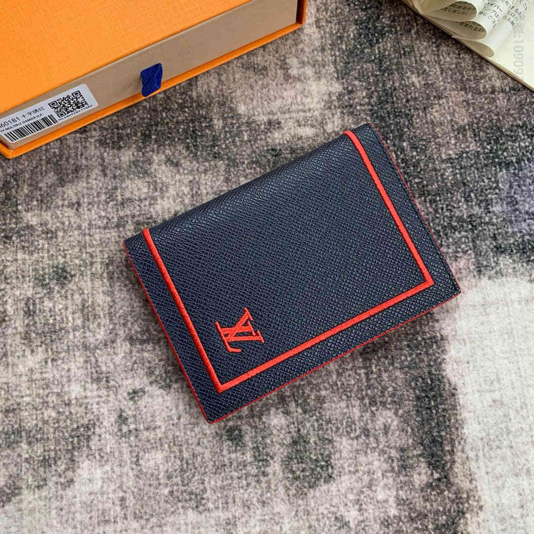 LV M60181 十字绣红边护照夹