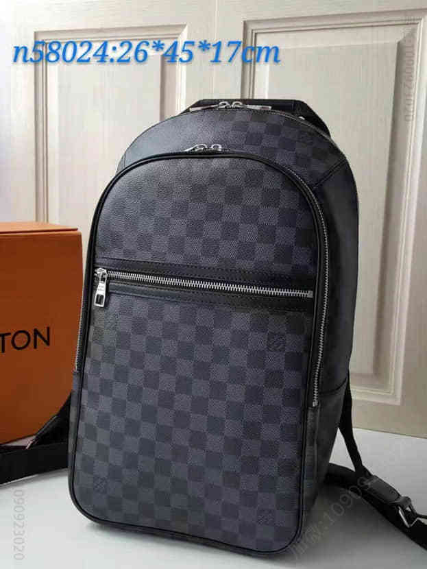LV N58024 路易威登Michael 双肩包 Damier Graphite 黑格帆布男士背包
