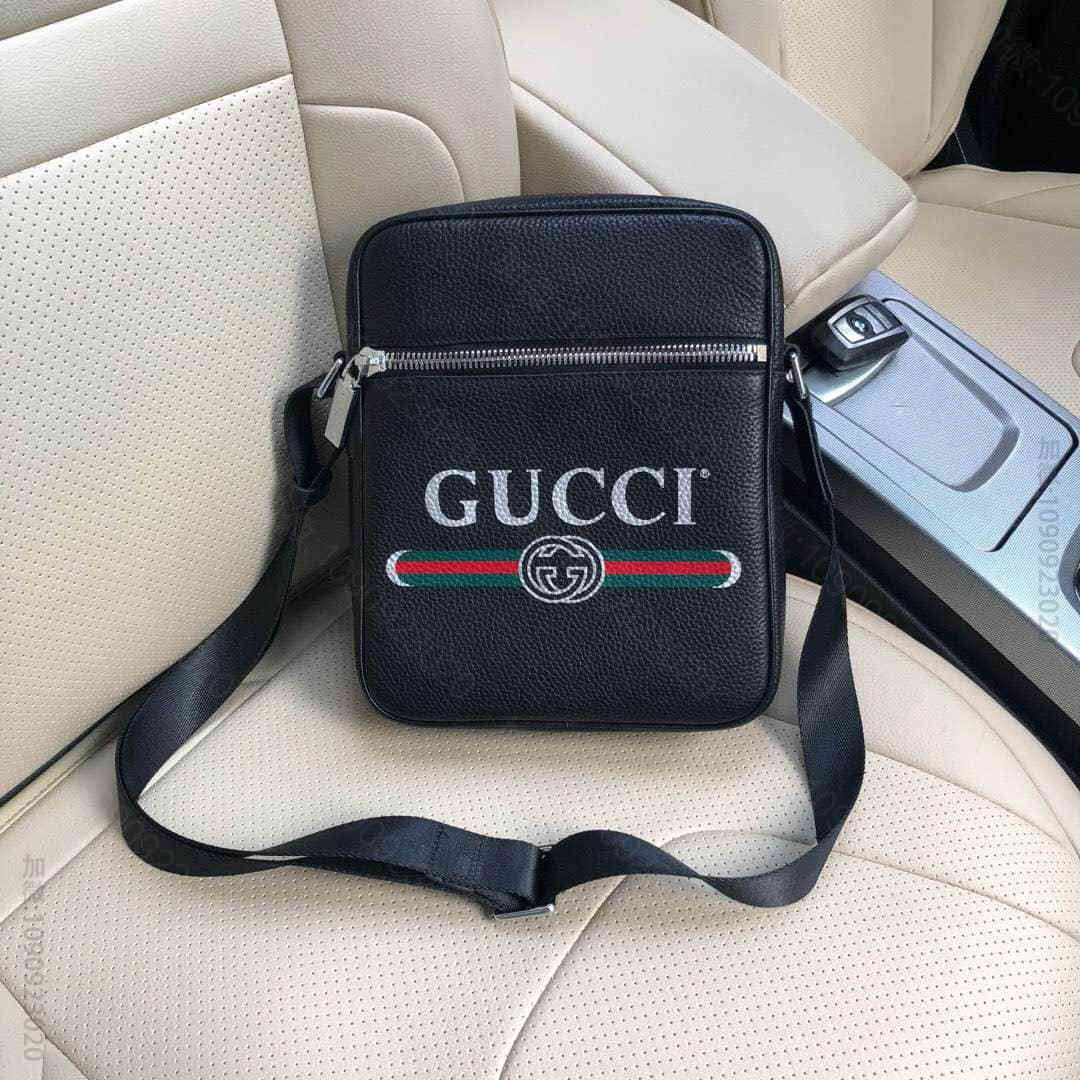 Gucci/古驰男款单肩斜挎包