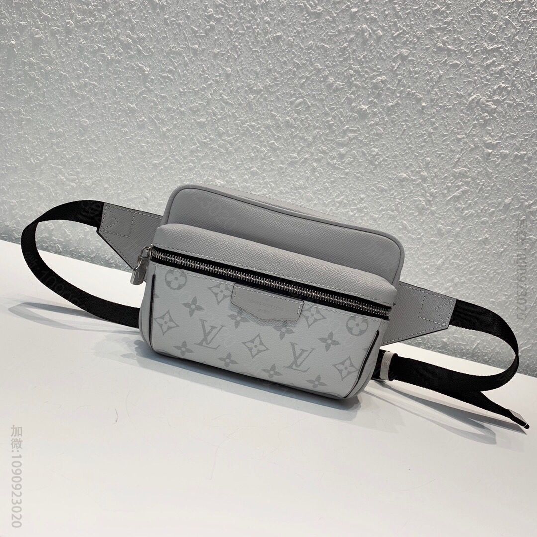 LV M30247 白色OUTDOOR腰包/胸包