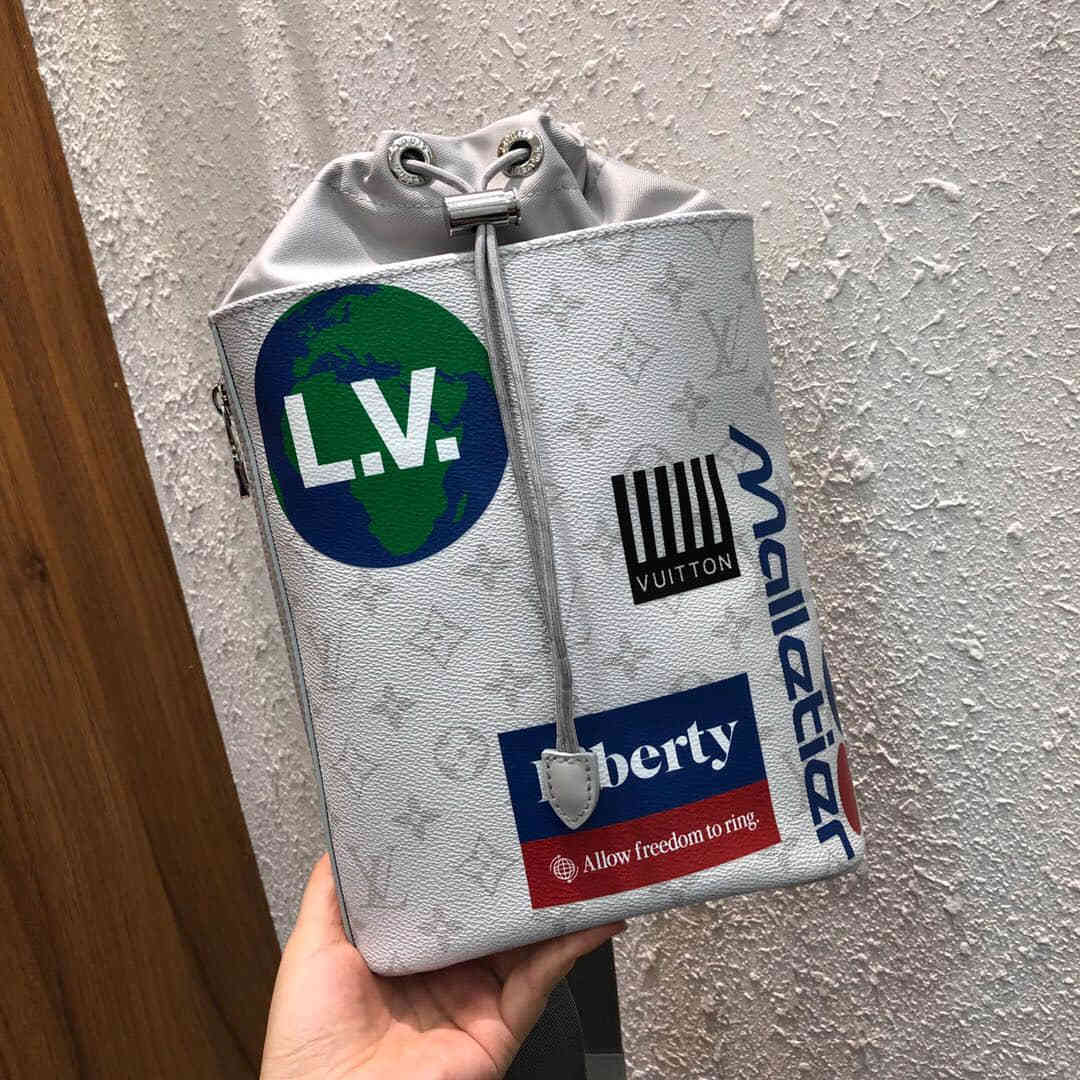 LV Chalk 单肩包 M44629白色