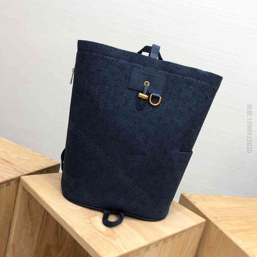 LV M44617 海军蓝牛仔布Chalk双肩背包