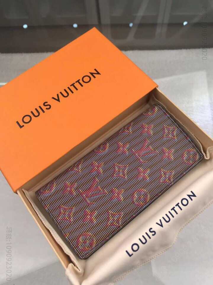 LV M66540红花