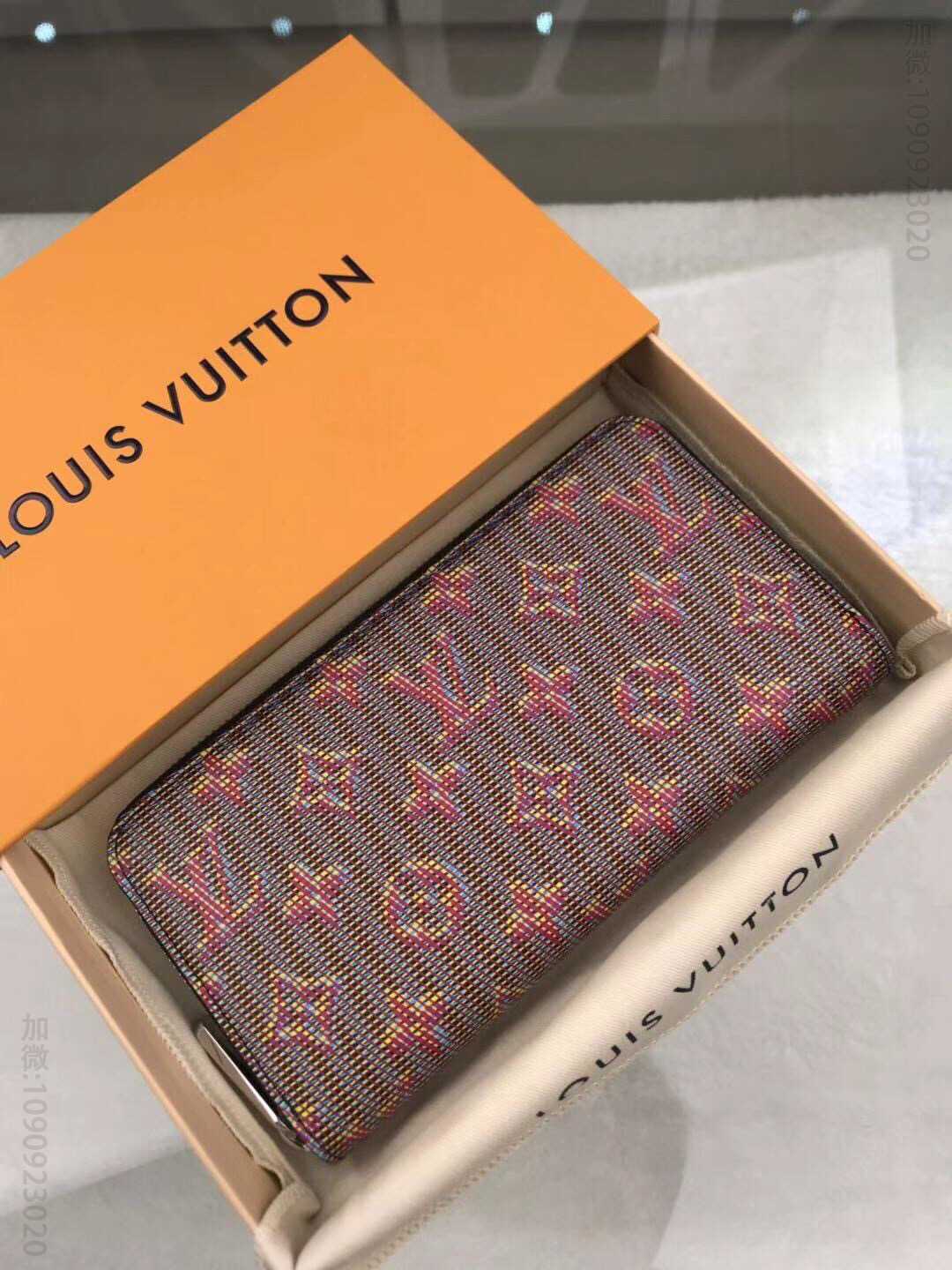 LV M68662红花