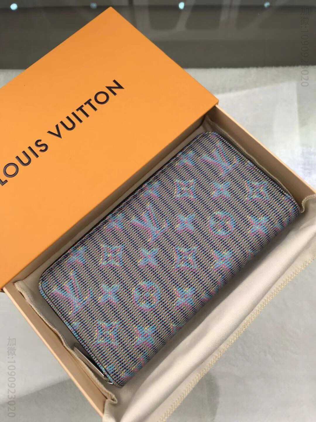 LV M68662兰花