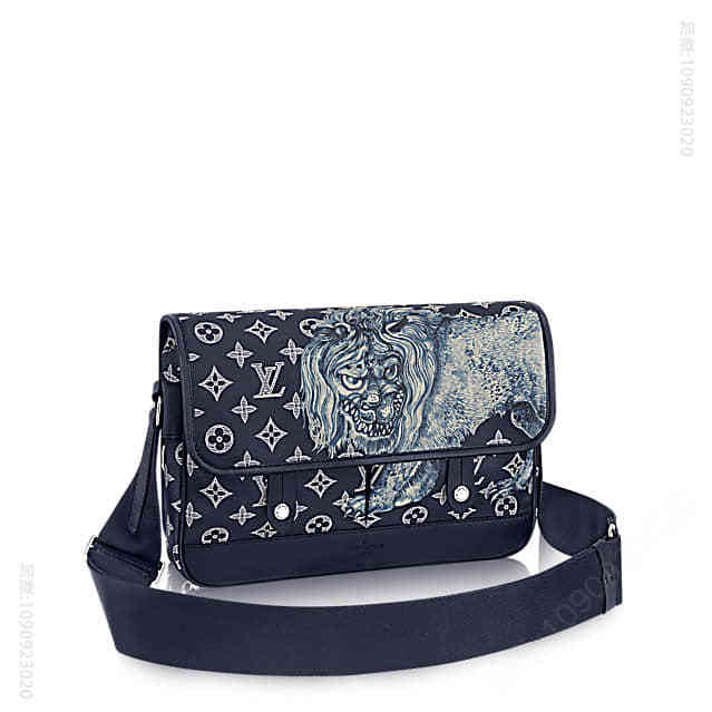 LV Messenger 小号邮差包 Monogram Other狮子动物图案M54248