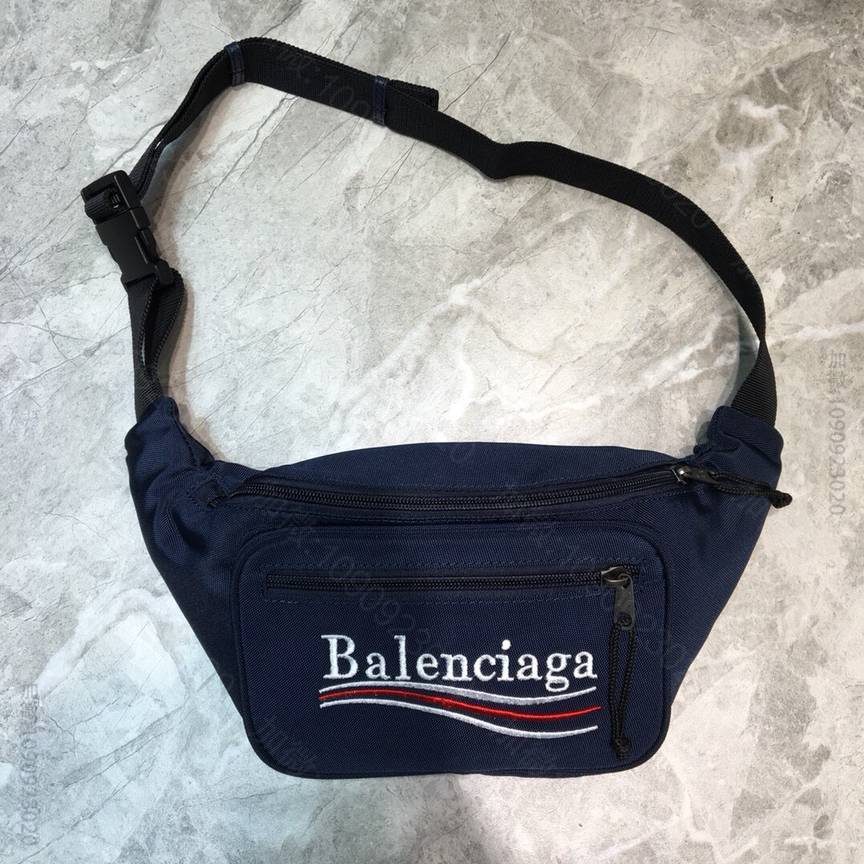 Balenciaga巴黎世家帆布胸包腰包932
