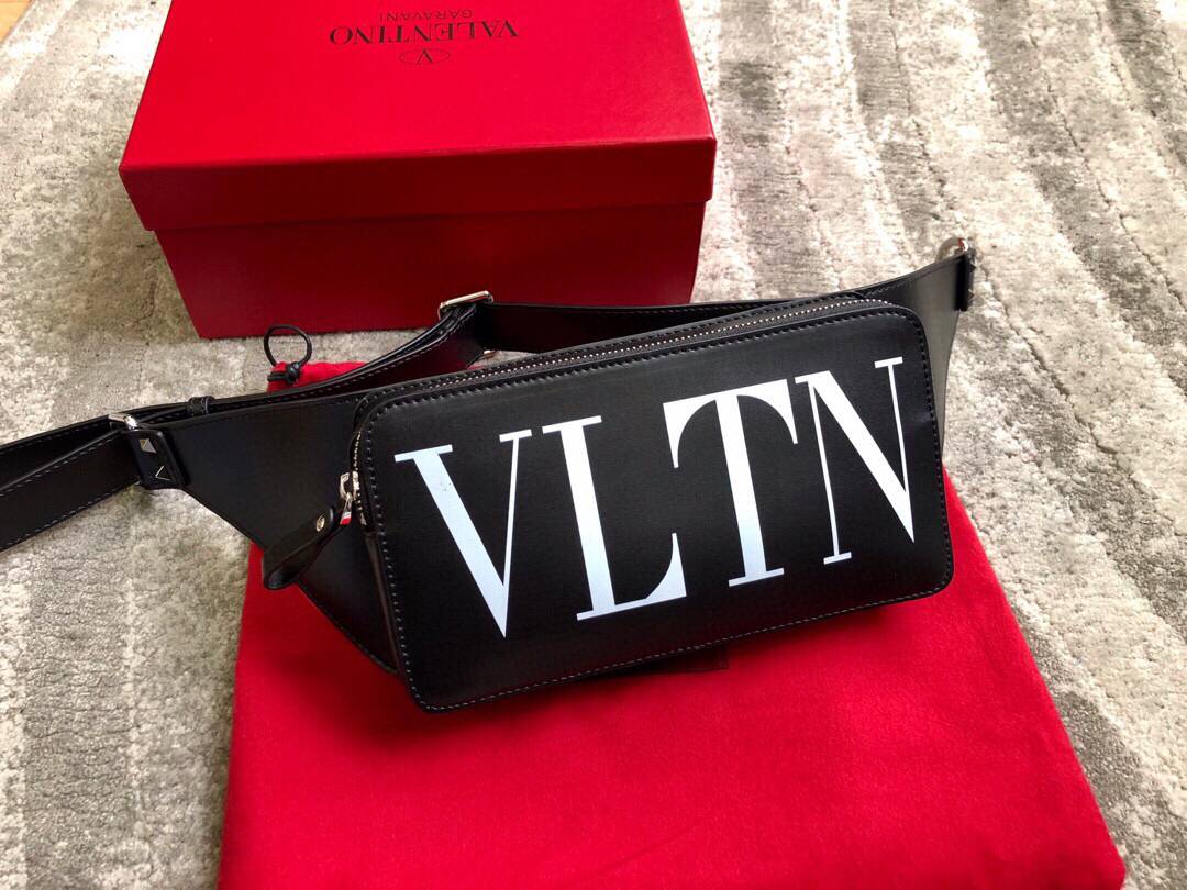 Valentino华伦天奴进口南非皮VLTN大logo涂鸦个性腰包0056