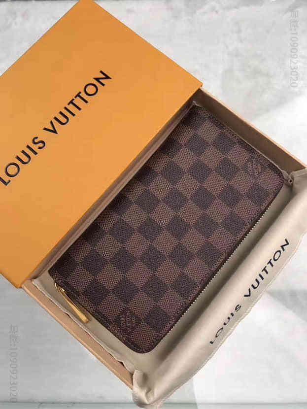 LV 咖啡格长款拉链钱夹 N60015