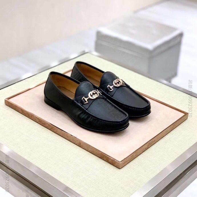 Gucci古驰 鞋面材质为进口袋鼠皮水染牛皮男士商务正装皮鞋