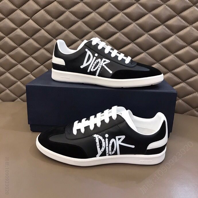 DIOR迪奥 D～r 新白色光滑牛皮革搭配绒面B01 运动鞋平板鞋