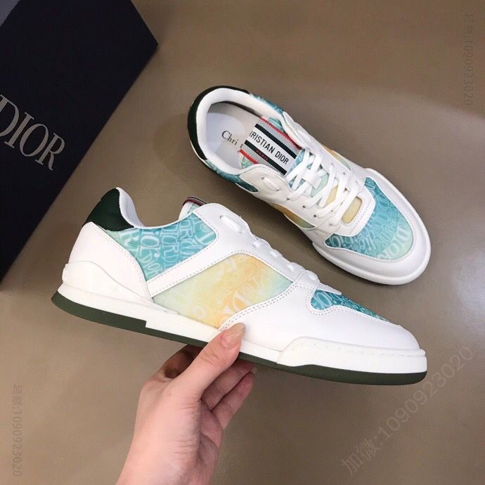 DIOR迪奥 黑色科技面料拼接头层牛皮D～r 男士Travel运动鞋