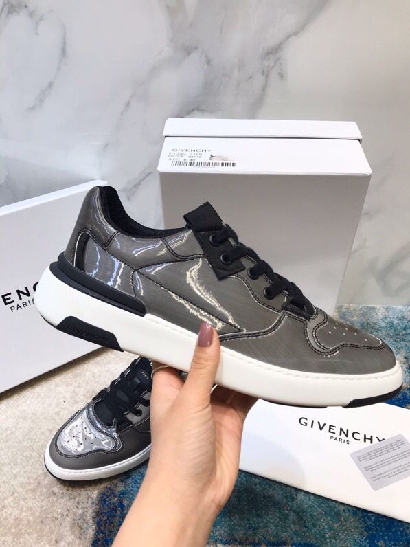 纪梵希(Givenchy) 秋冬新款Wing白色粒面皮革高帮运动鞋