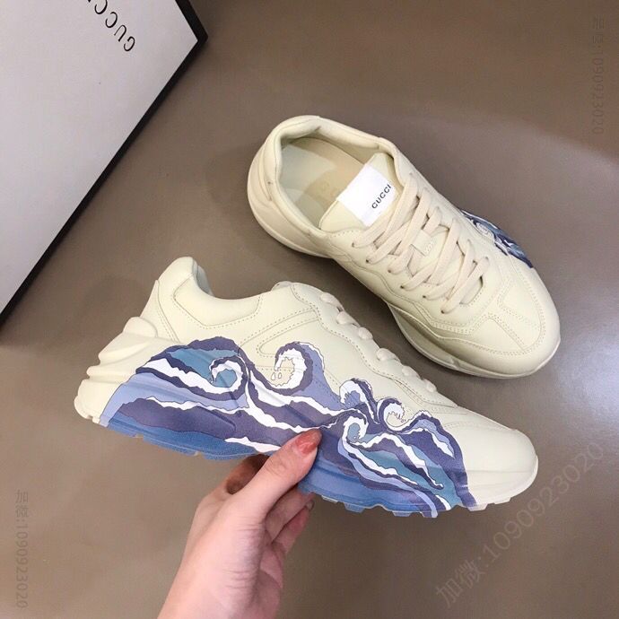 Gucci古驰 采用厚实鞋底【G家高版本】男女款复古运动鞋