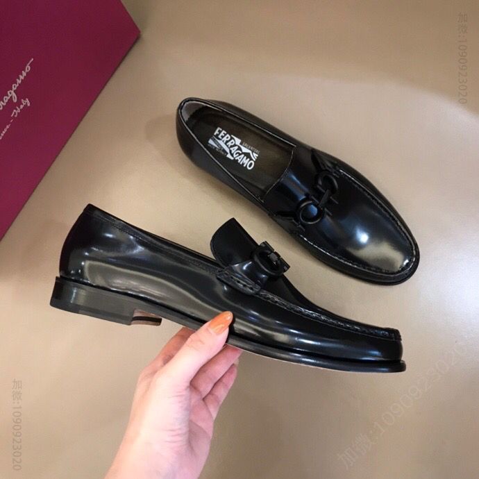 Ferragamo菲拉格慕 进口头层牛皮F高端真皮大底男士商务皮鞋