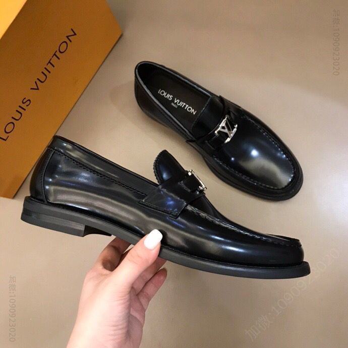 LV/路易威登 进口原版材质经典细扣高端男士商务皮鞋