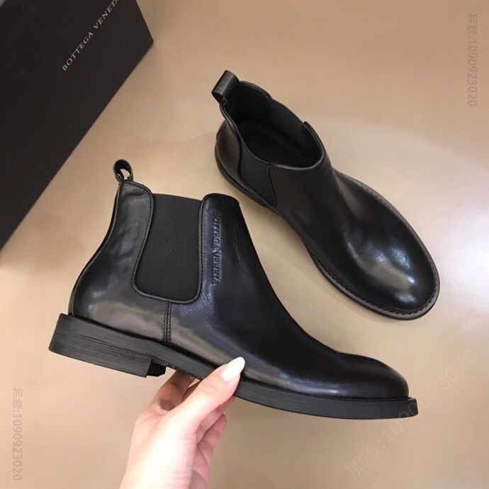 Bottega Veneta葆蝶家 手工擦色做旧复古头层牛皮B 家经典高帮休闲男鞋