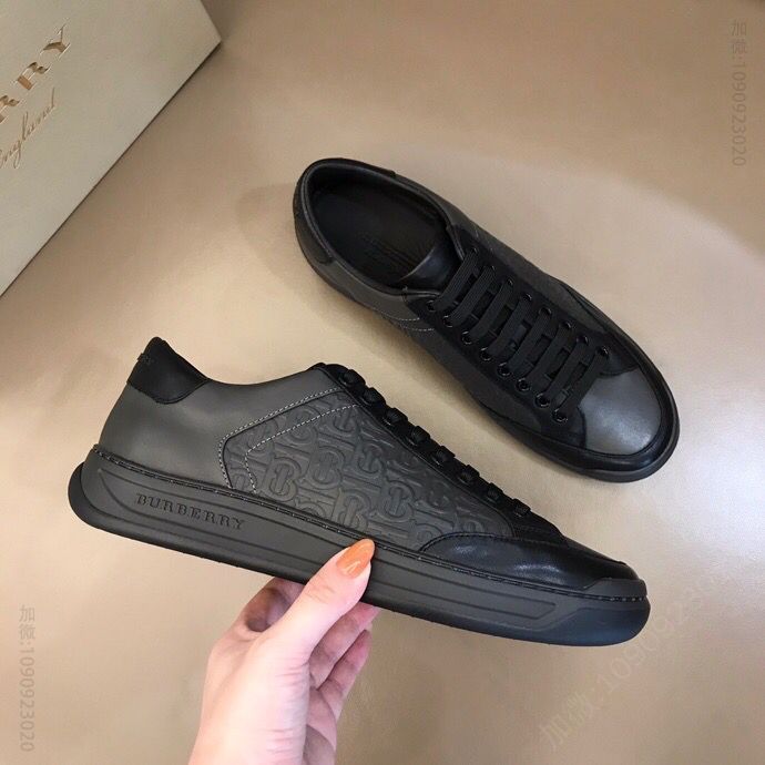 Burberry巴宝莉 进口小牛皮压花工艺头层牛皮内里B家男士经典低帮运动鞋