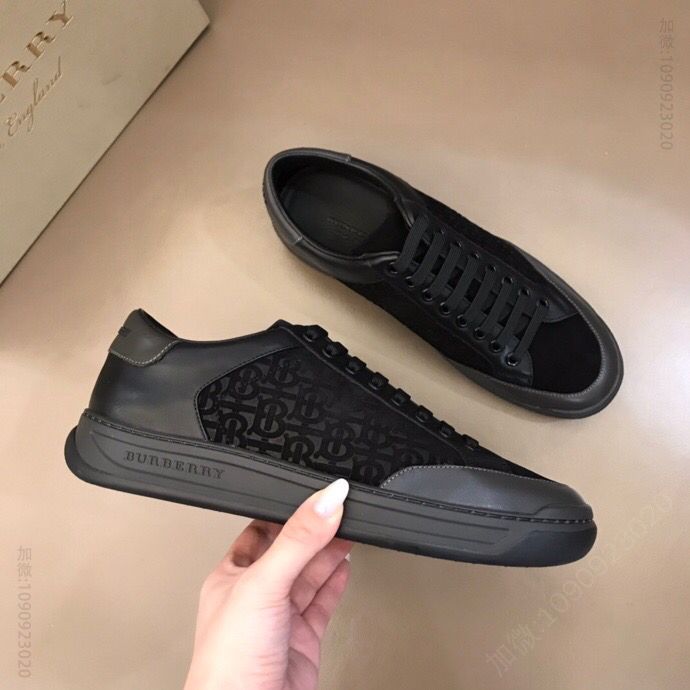 Burberry巴宝莉 进口小牛皮压花工艺头层牛皮内里B家男士经典低帮运动鞋